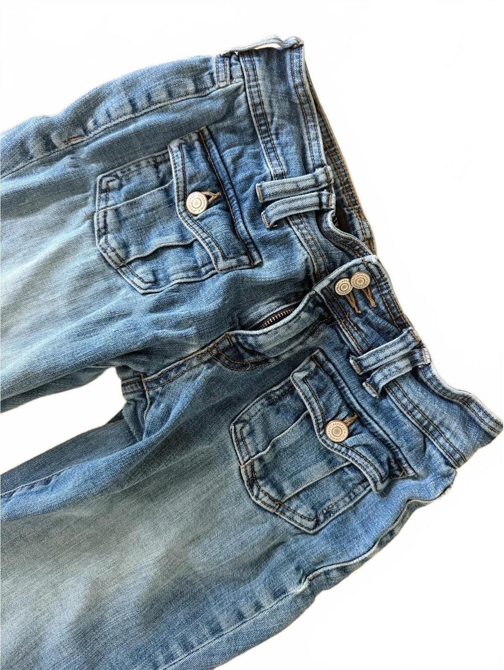 Aeropostale Low Rise Flared Blue Jeans, Size Short